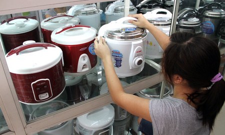 Cẩn thận khi chọn mua nồi cơm điện