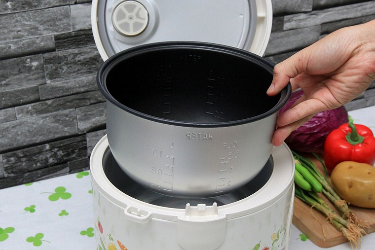 Tác hại của việc sử dụng nồi cơm điện kém chát lượng