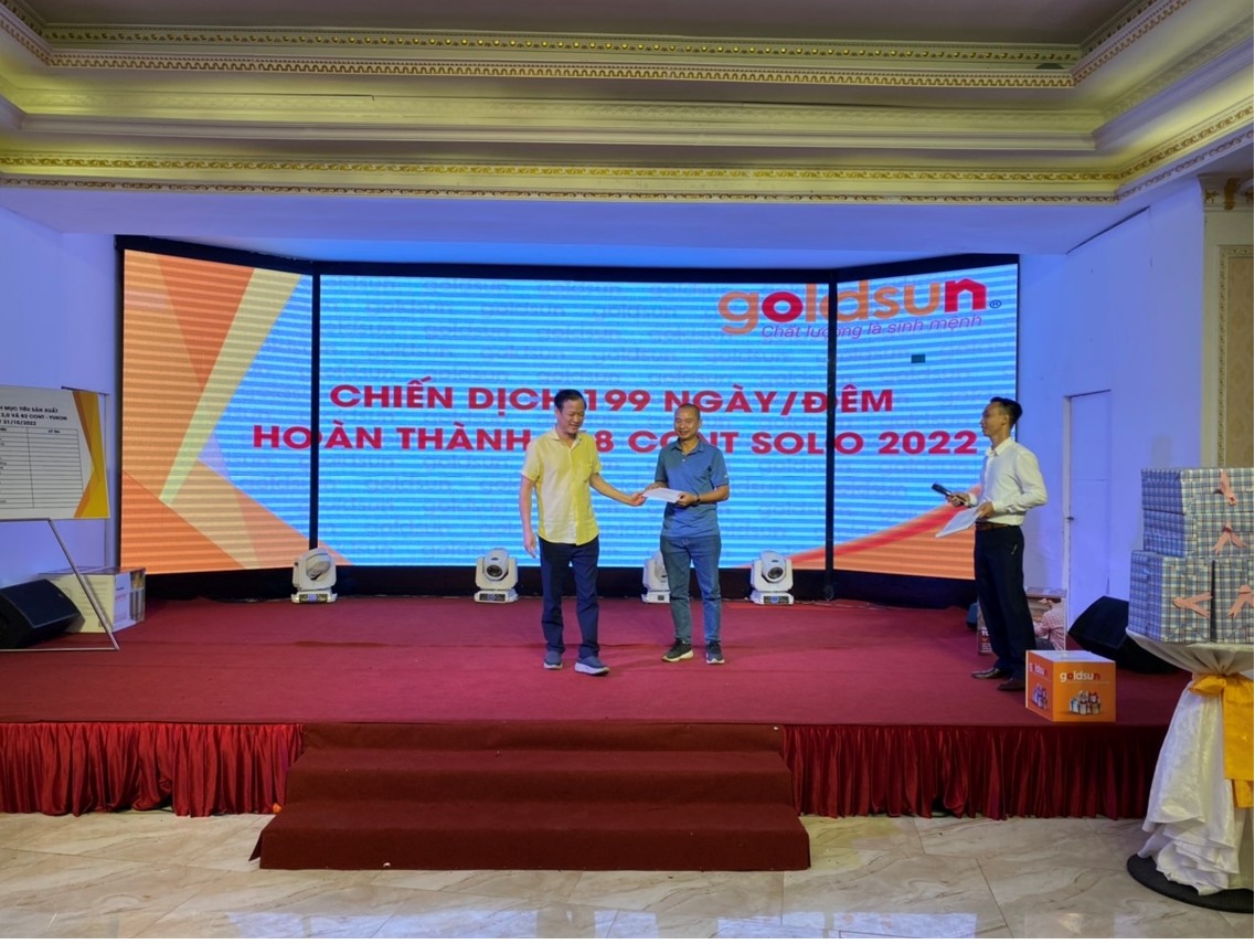 Lễ ký cam kết hoàn thành 368 cont bếp nướng trong 199 ngàyđêm