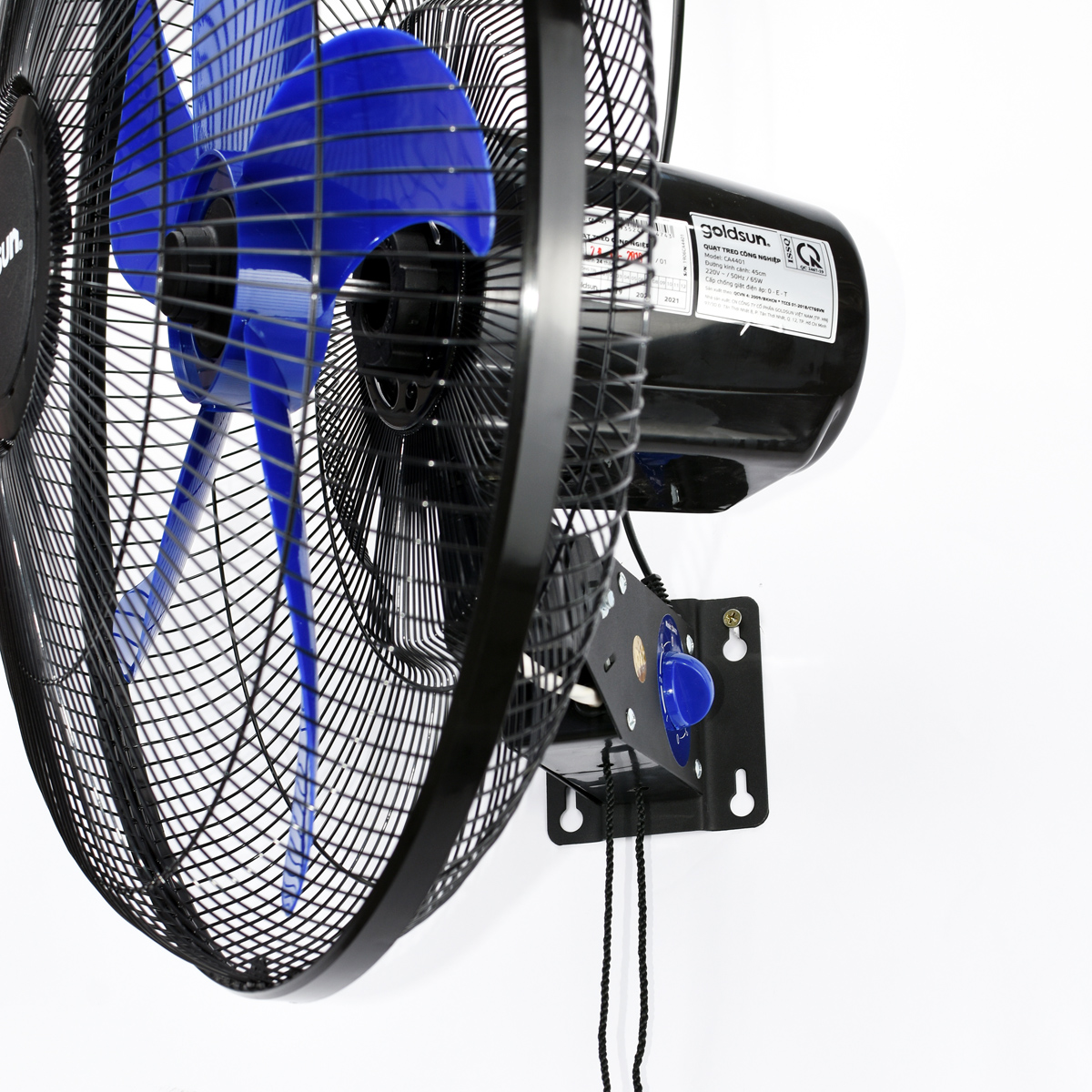 Quạt treo tường CA4401